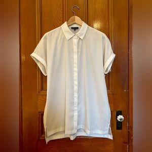 Long white Lord & Taylor button-up collared blouse
